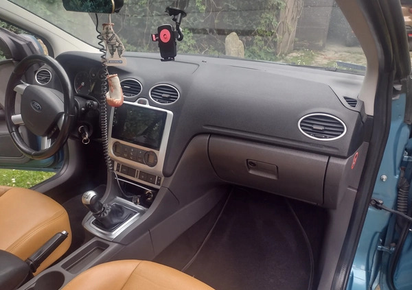 Ford Focus cena 21000 przebieg: 177000, rok produkcji 2006 z Jaworzno małe 191
